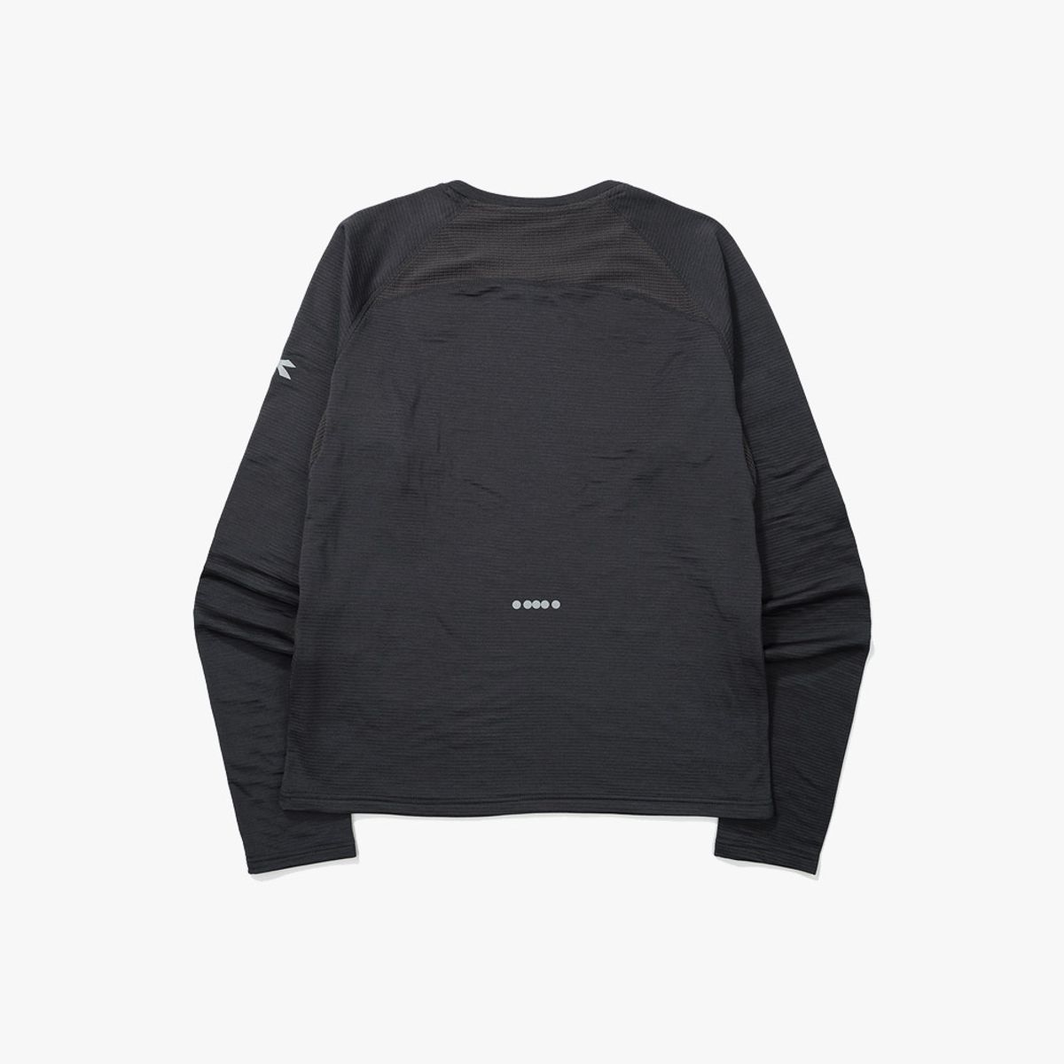 디아도라(diadora) 써마플로우 러닝 긴팔 티셔츠 DARK GERY