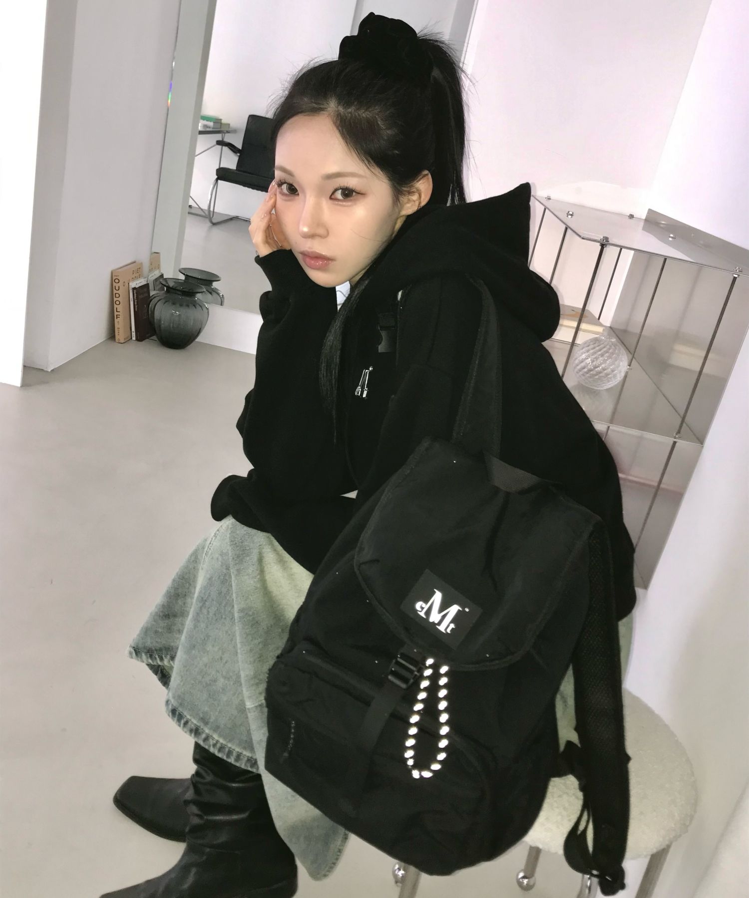 MUSINSA | MUCENT Knob Wide Pocket Backpack Unisex