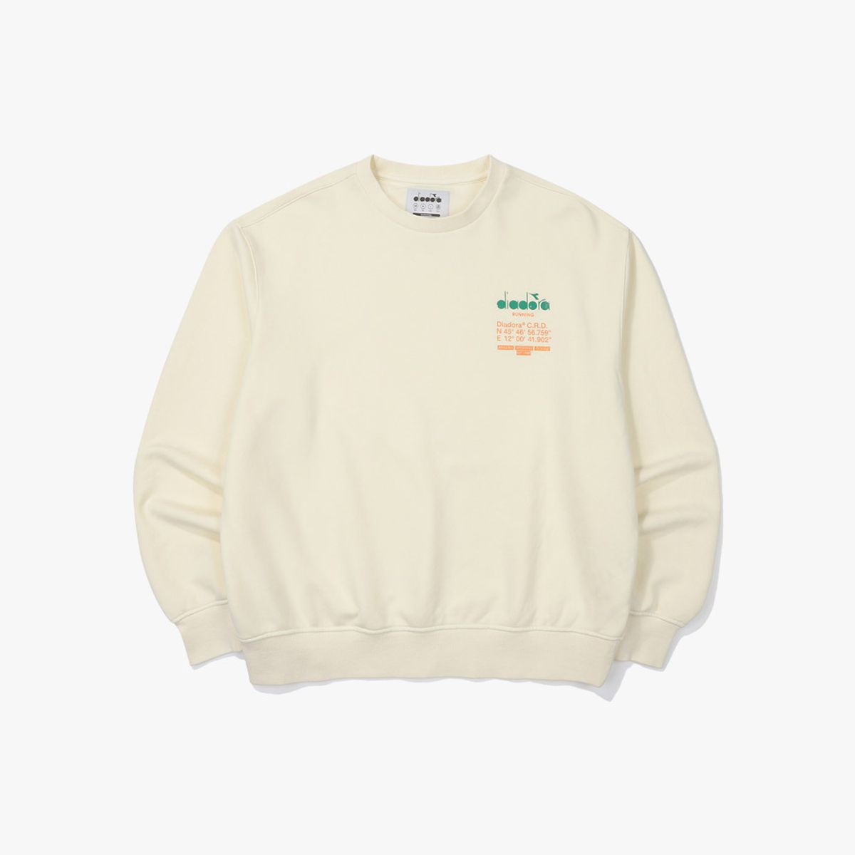 디아도라(diadora) 가먼트다잉 맨투맨 IVORY