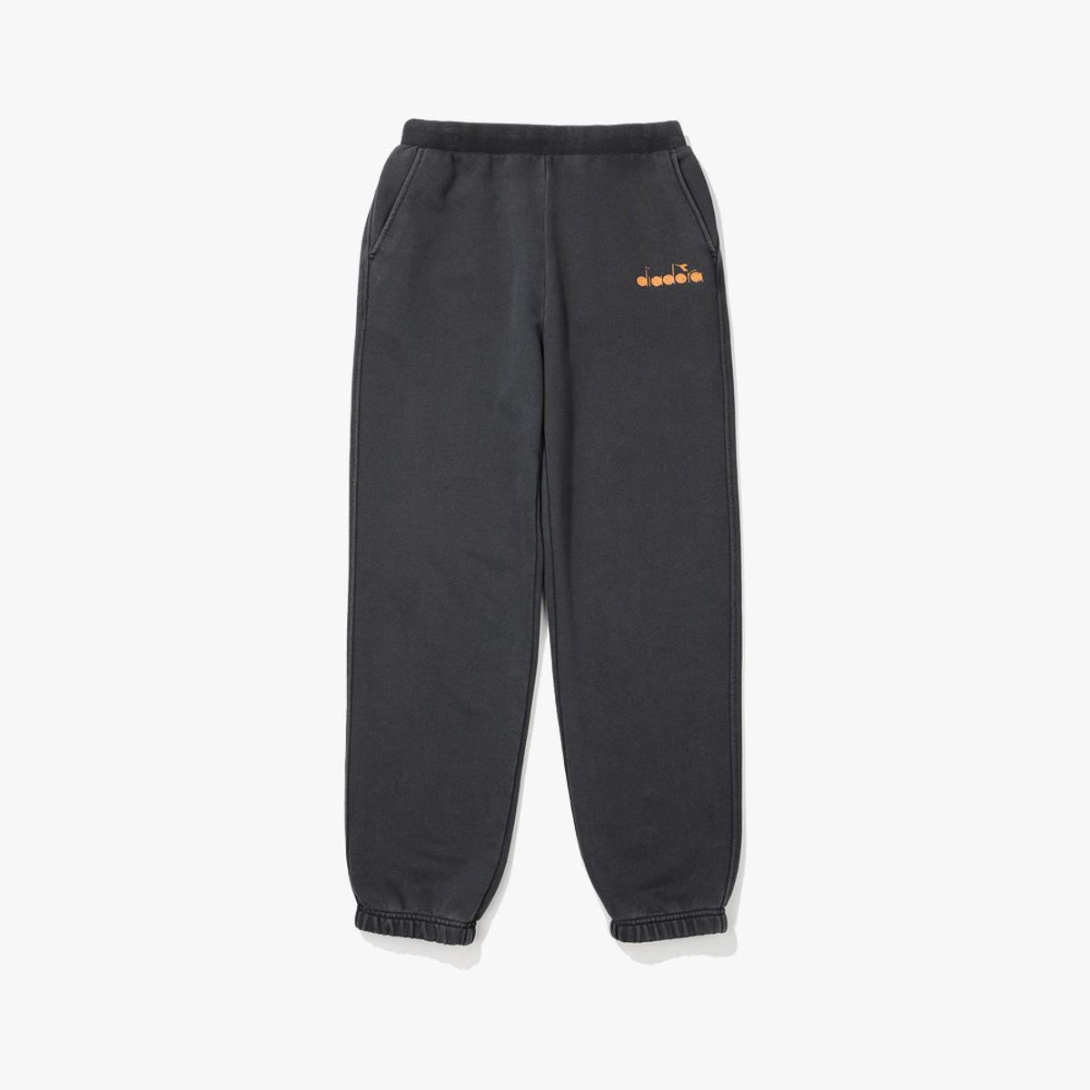 디아도라(diadora) 가먼트다잉 스웻팬츠 GREY