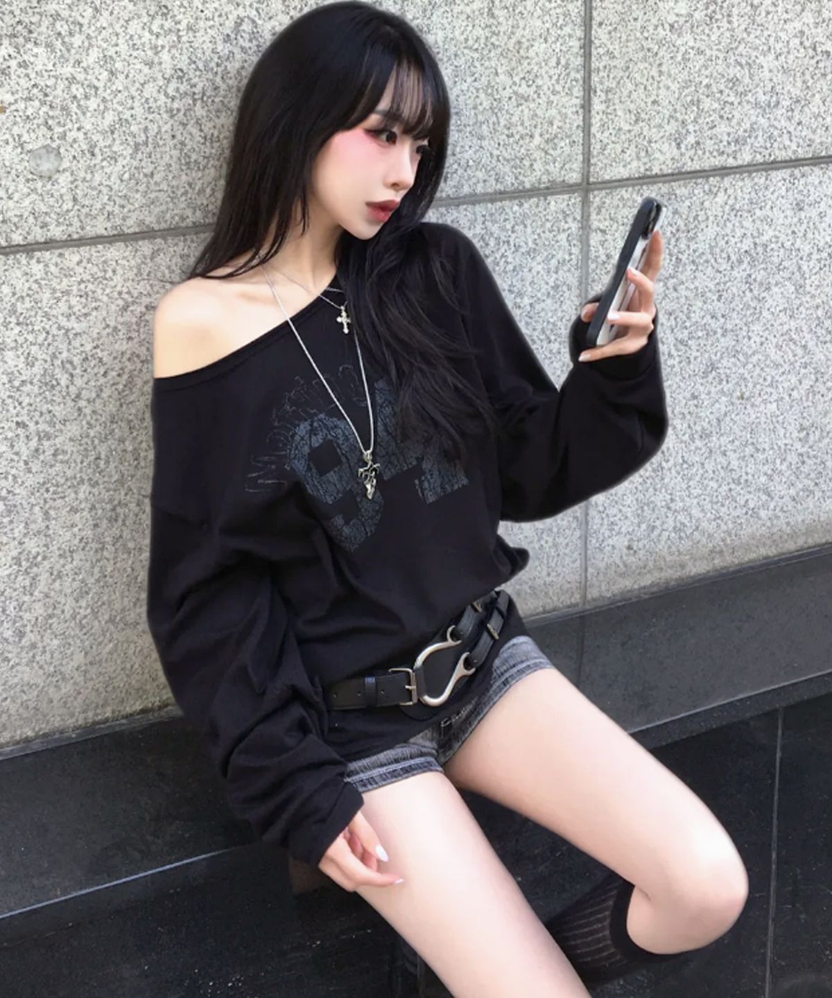 칙스(CHICKS) 노팅힐 페미닌 원숄더 롱 슬리브 (3Color)