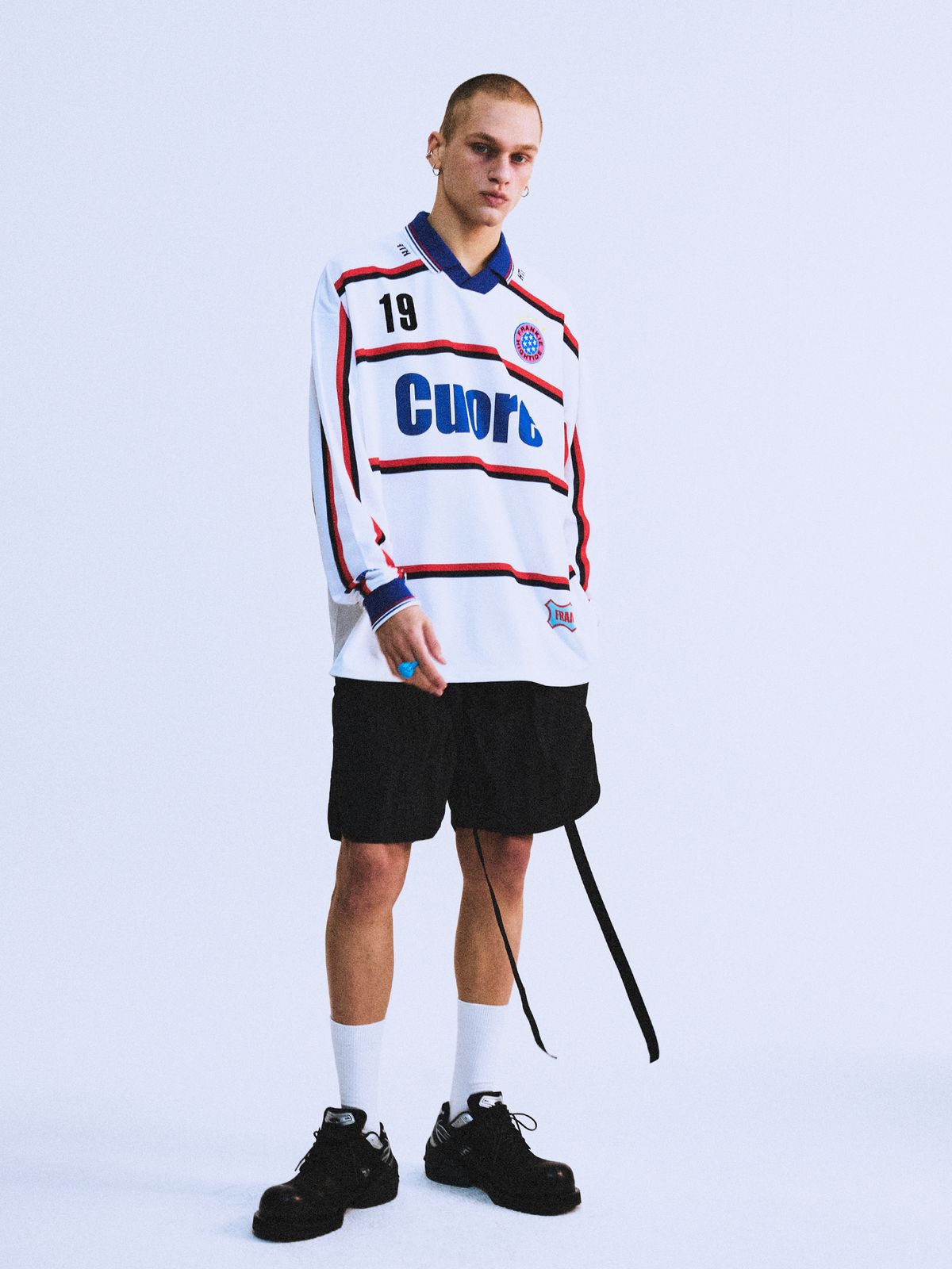 하이타이드 프랭키(HIGHTIDEFRANKIE) CUORE CHE BATTE LONG SLEEVE FOOTBALL JERSEY WHITE