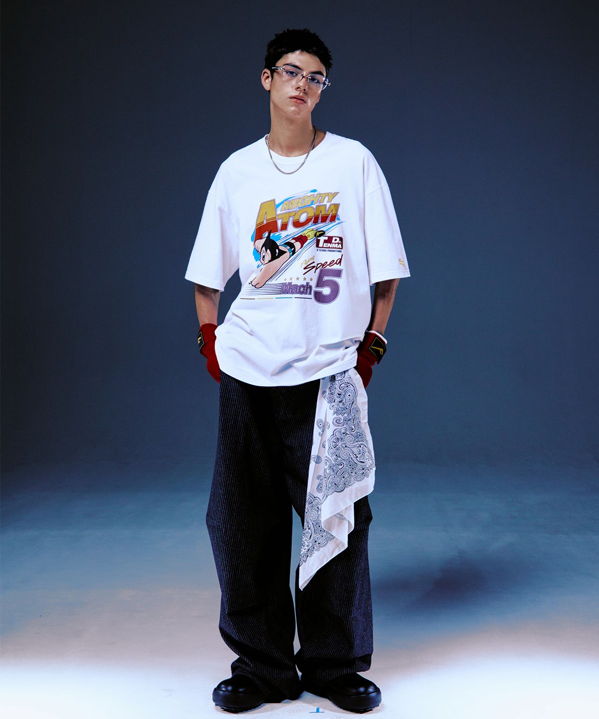 ★MAINBOOTH★Sleep Guide T-shirt(WHITE)★正規品/韓国直送料込 LONG T-SHIRT【M】 / Stray Kids『Xmas POPUP STORE 2023