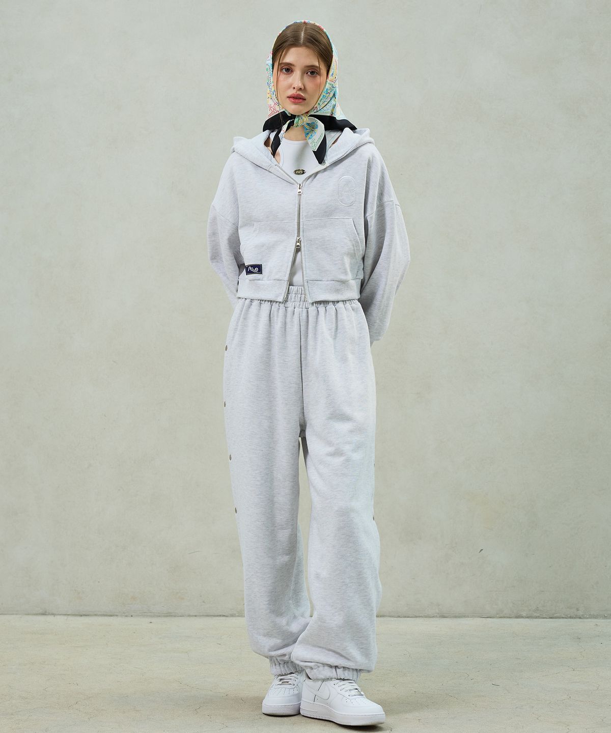 아리킴(ARIKIM) PITA HOOD ZIP-UP / WHITE_MELANGE