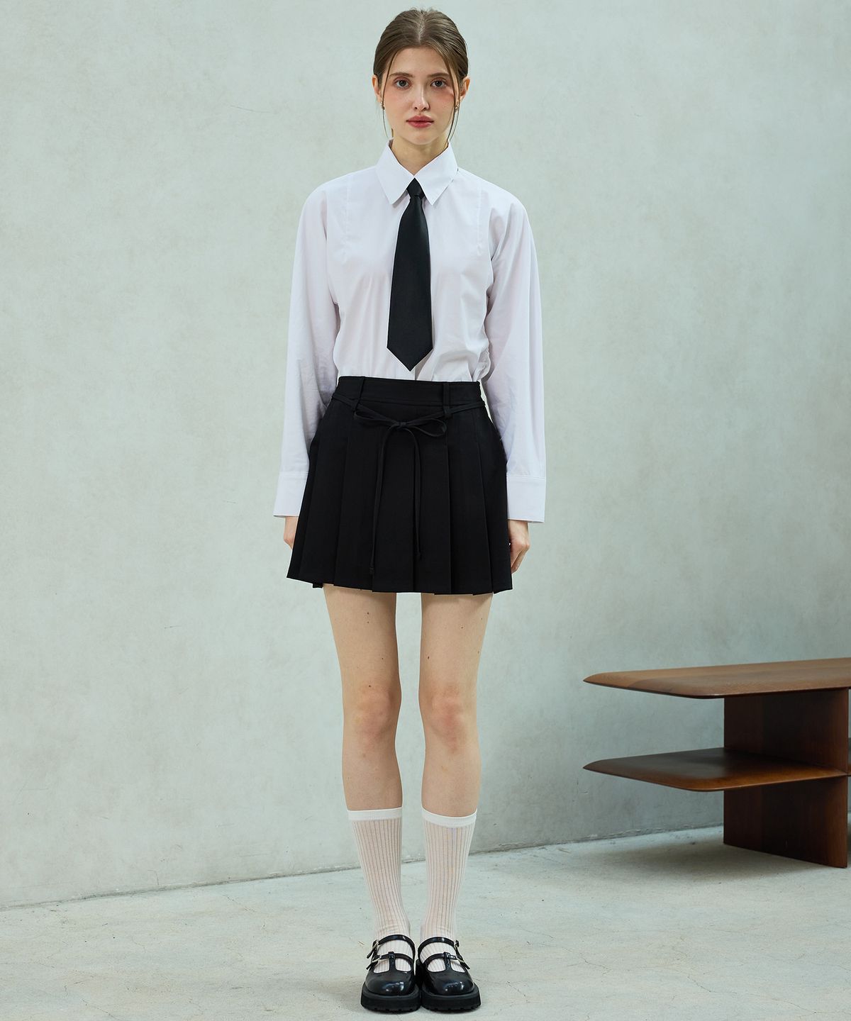 아리킴(ARIKIM) DOROTHY PLEATS SKIRT PANTS / BLACK