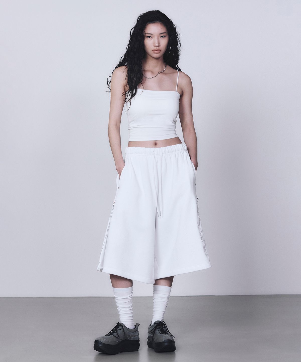 트리밍버드(TREEMINGBIRD) Bra Cap Camisole [ White ]