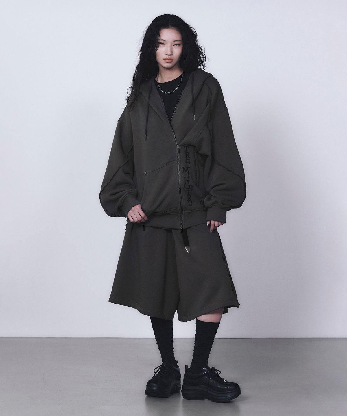 트리밍버드(TREEMINGBIRD) Zipper Finishing Sweat Hoodie Zip-up [ Charcoal ]