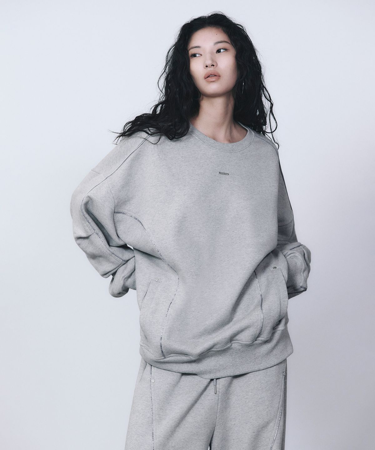 트리밍버드(TREEMINGBIRD) TMB Logo Piping Sweat Shirt [ Melange Gray ]