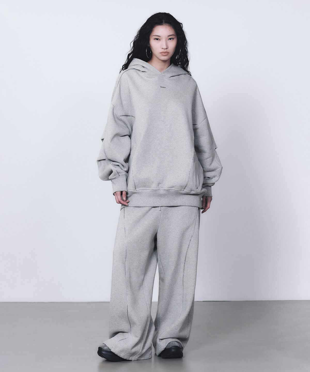 트리밍버드(TREEMINGBIRD) TMB Logo Piping Hoodie [ Melange Gray ]