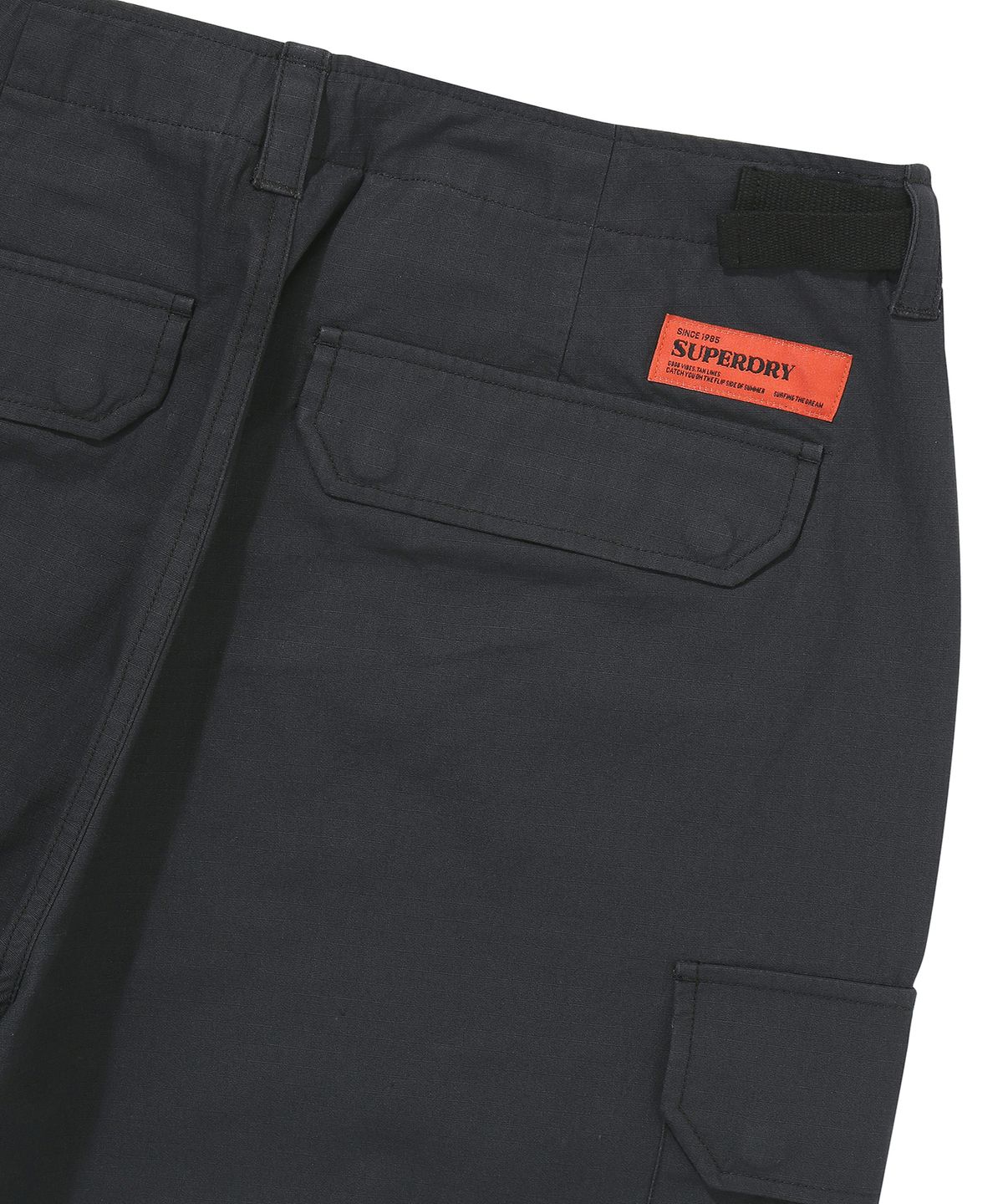 슈퍼드라이(SUPERDRY) 카고 파라슈트 팬츠 블랙