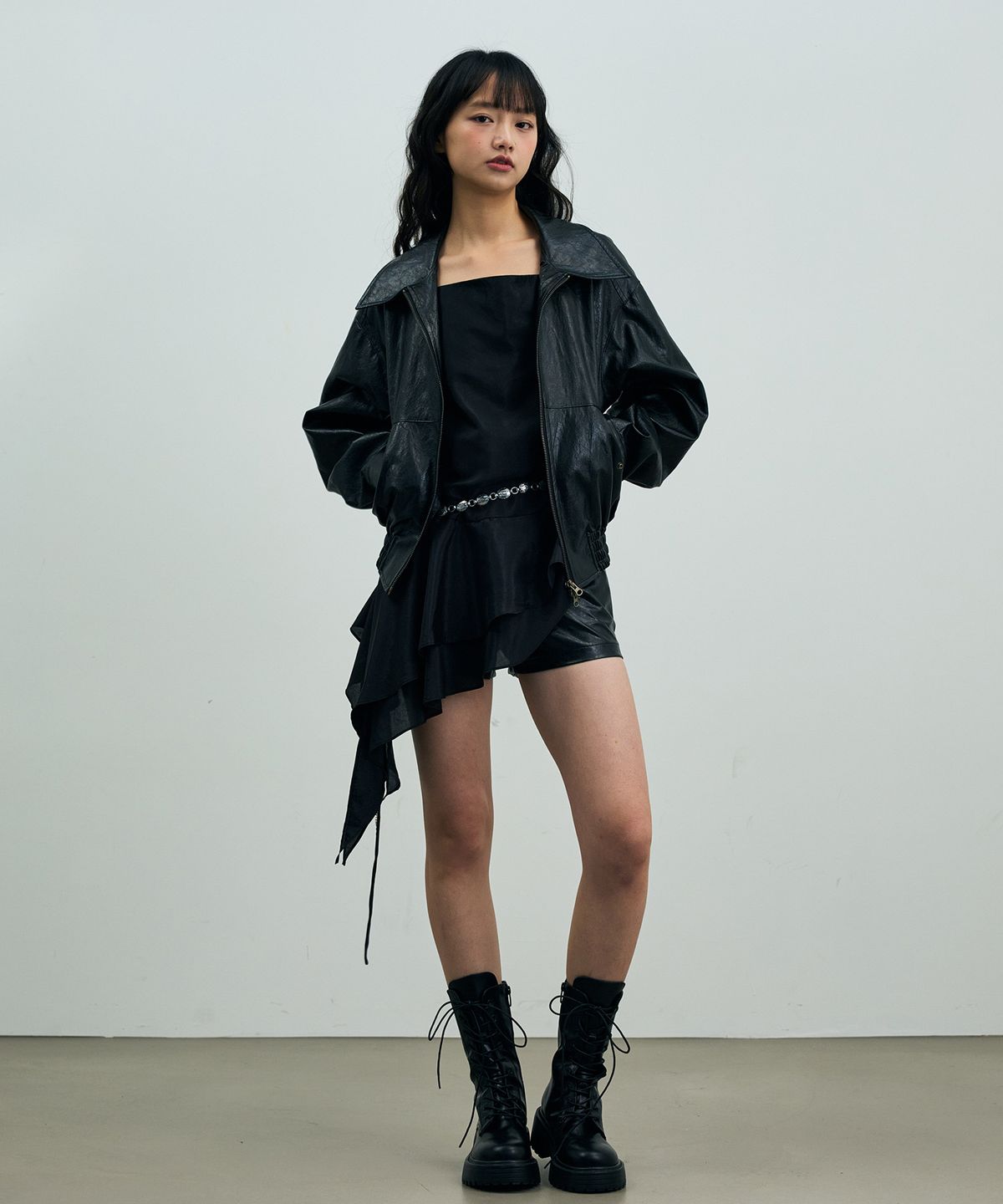 아리킴(ARIKIM) PAMELA LEATHER BOMBER JACKET / BLACK