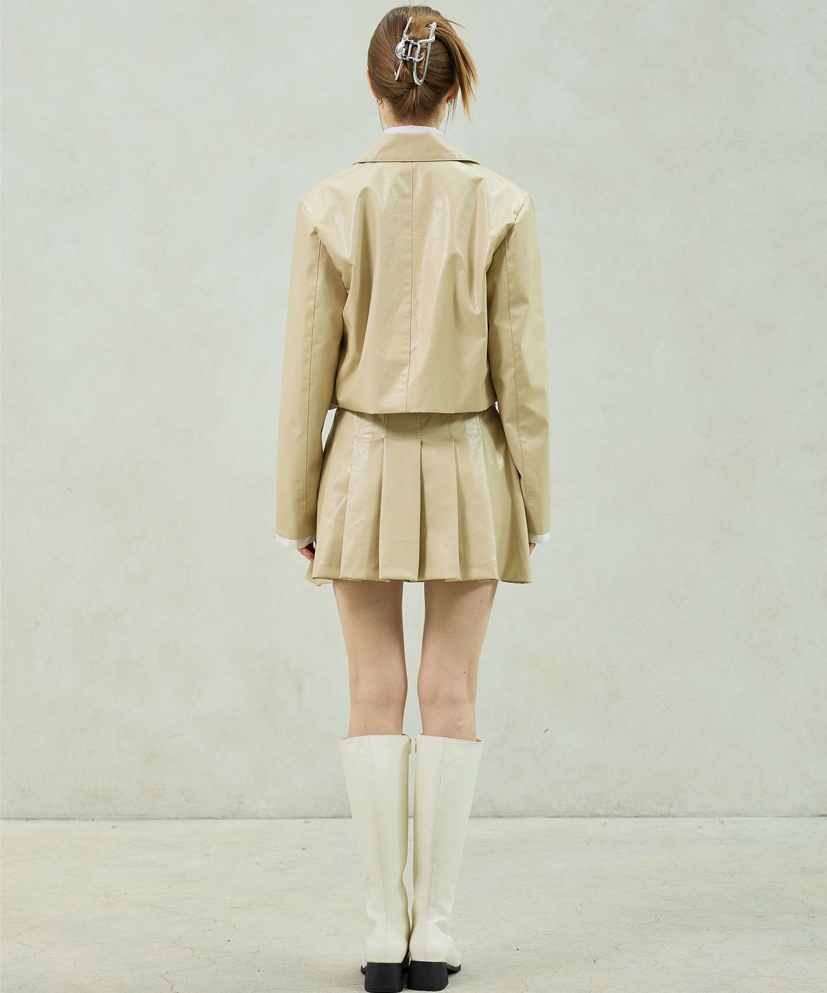 아리킴(ARIKIM) MOLLY LEATHER PLEATS SKIRT PANTS / BEIGE