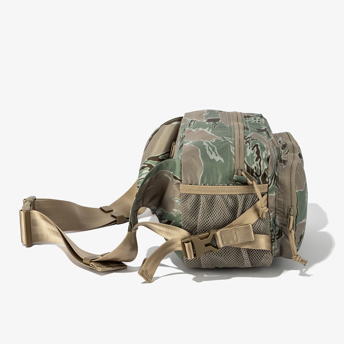 뉴에라(NEW ERA) 25SS 스퀘어 웨이스트백 타이거 카모 14667493