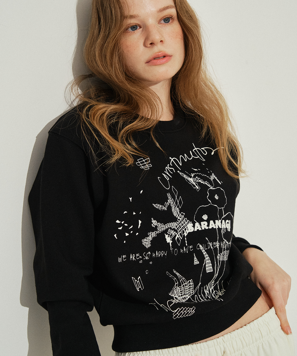 사라나기(SARANAGI) SE0581- crop sweatshirt (black)