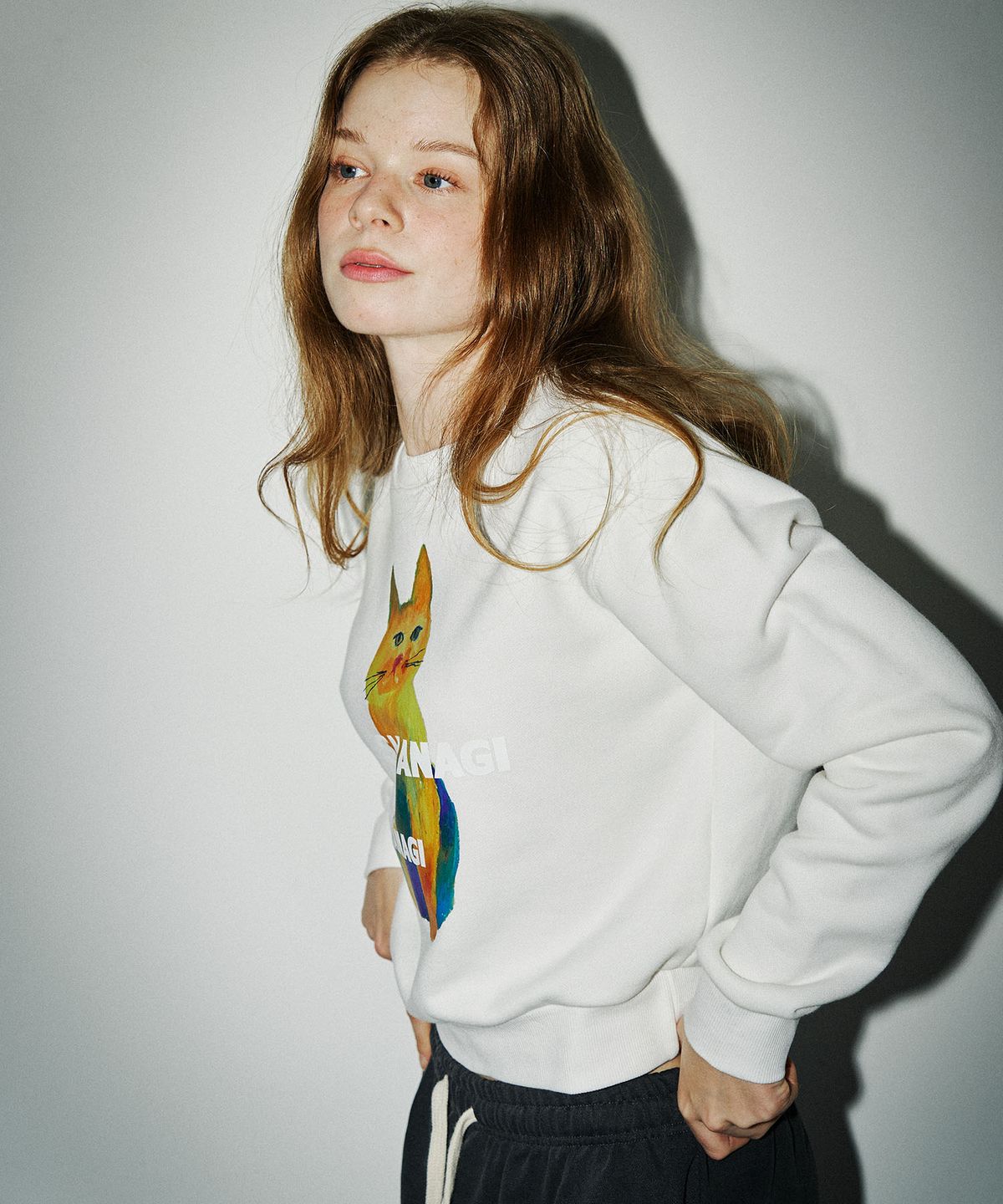 사라나기(SARANAGI) SE0585- crop sweatshirt (ivory)
