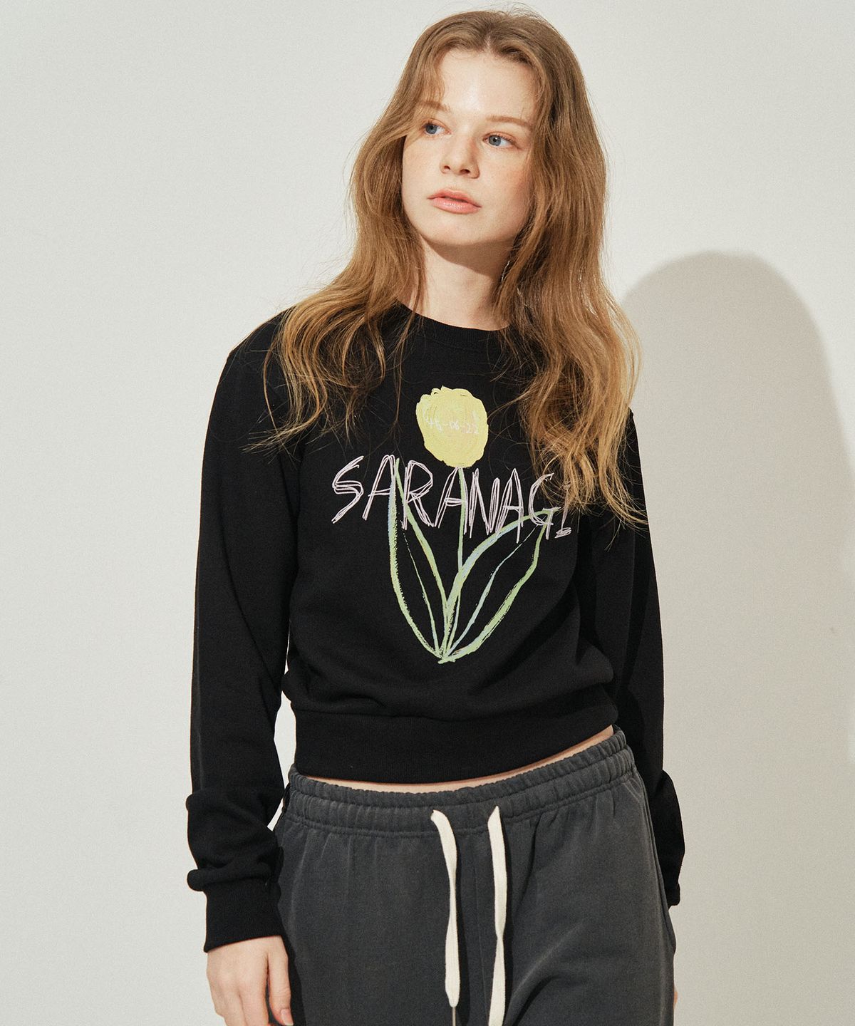 사라나기(SARANAGI) SE0589- crop sweatshirt (black)
