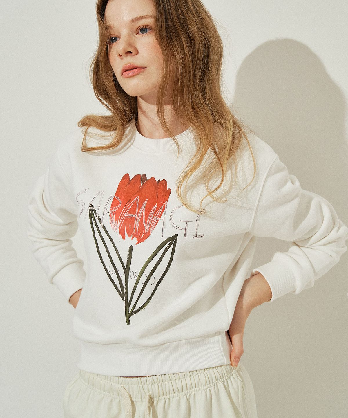 사라나기(SARANAGI) SE05810- crop sweatshirt (ivory)