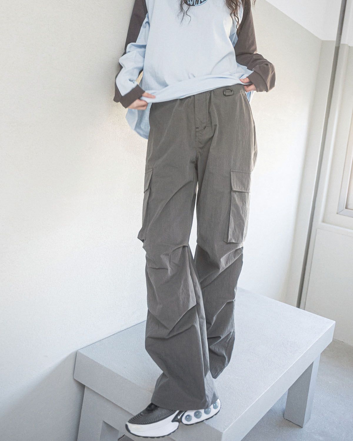 해비즘(HAVISM) PARACHUTE CARGO PANTS(CHARCOAL)