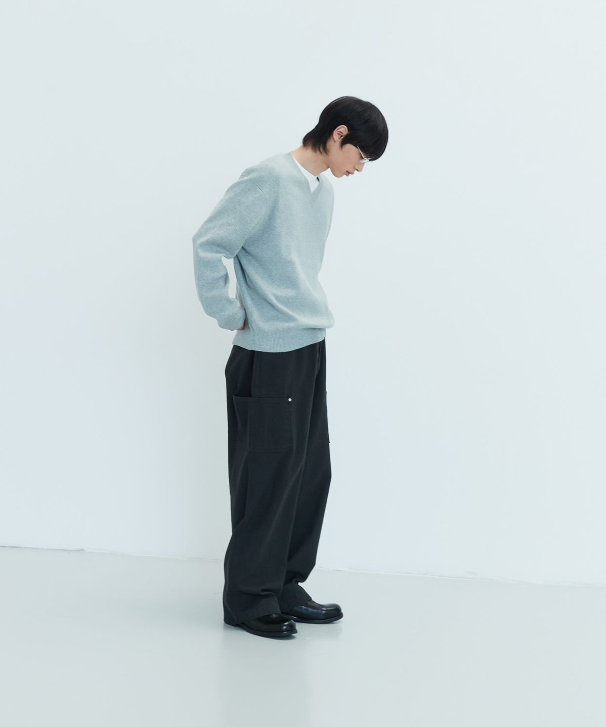 르아르(LEIRE) 퓨어 코튼 브이넥 니트 [그레이]