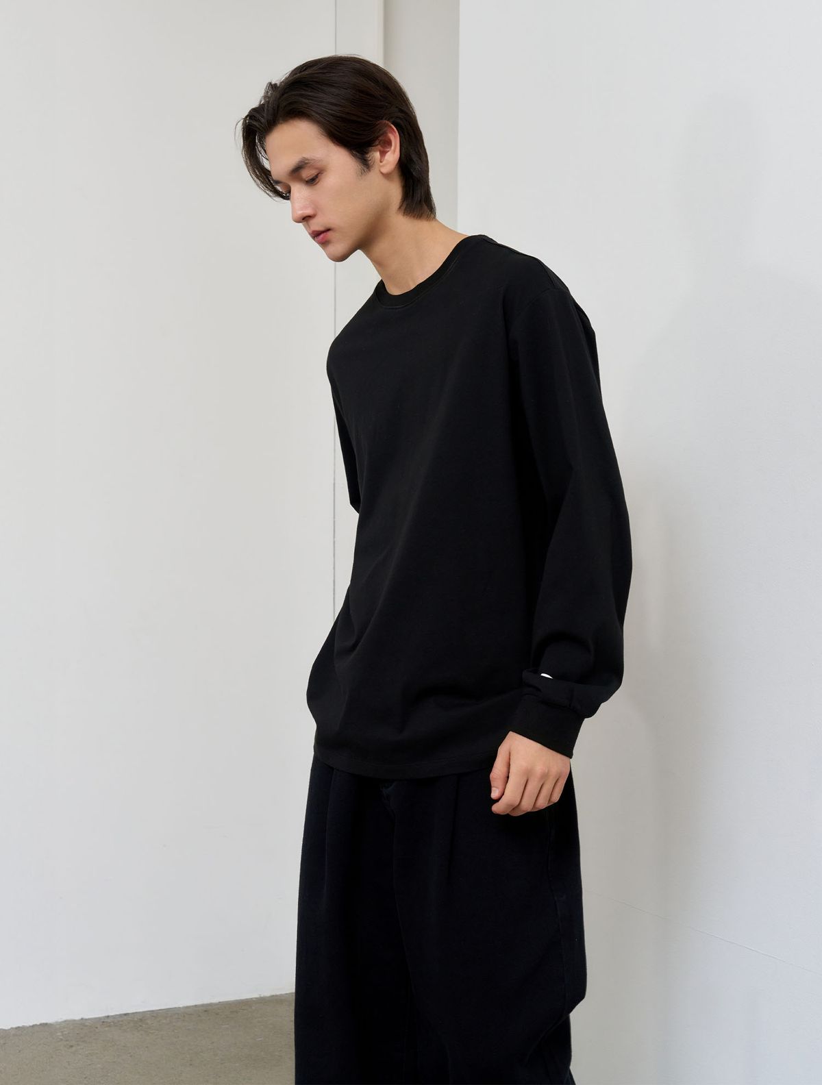 제너럴아이디어(GENERALIDEA) UNISEX 쿨링 롱 슬리브 티 [BLACK] / SBE1U01004