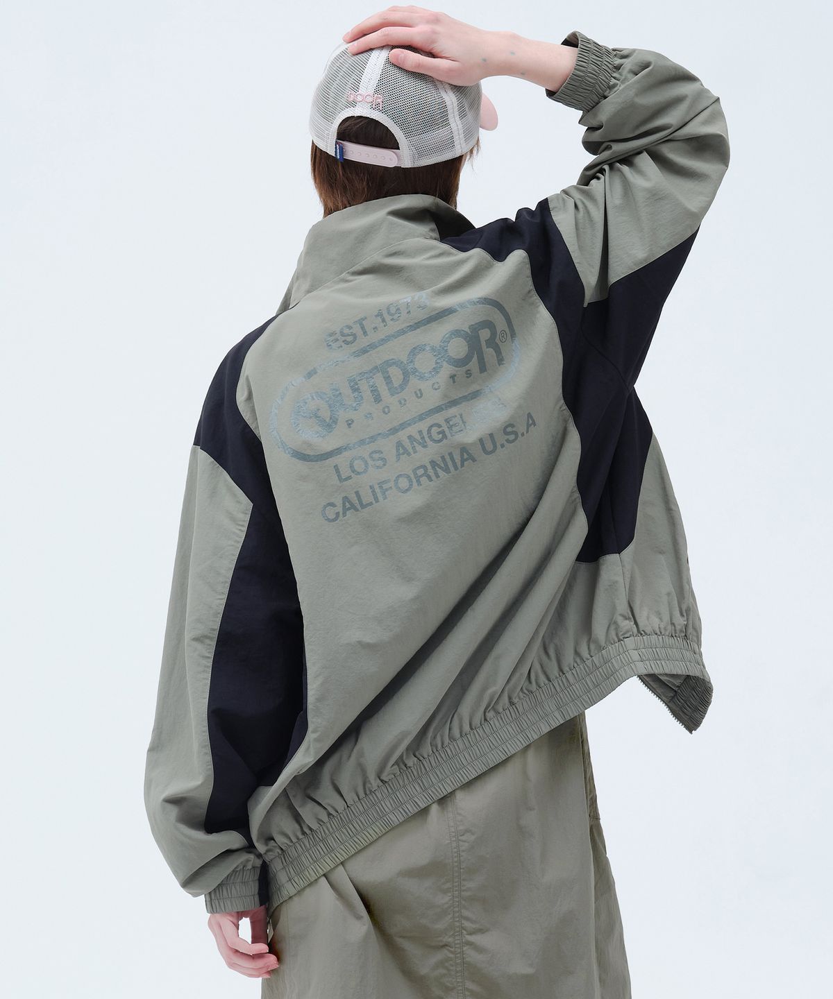 아웃도어 프로덕츠(OUTDOOR PRODUCTS) COLOR BLOCK TRACK JUMPER (KHAKI)