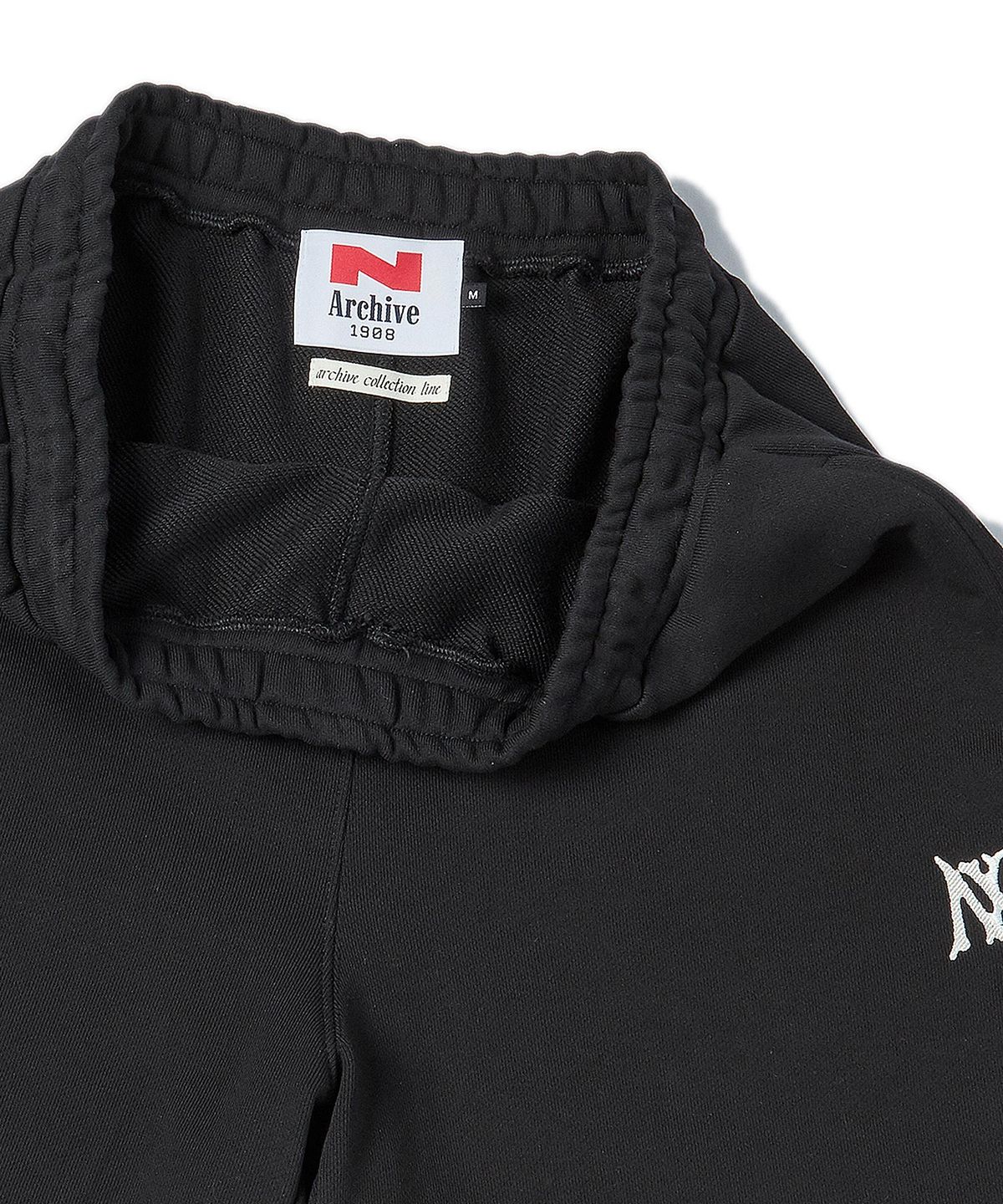 비욘드클로젯(BEYOND CLOSET) [COLLECTION LINE] 빈티지 NY 로고 헤비 웨이트 코튼 반바지 블랙