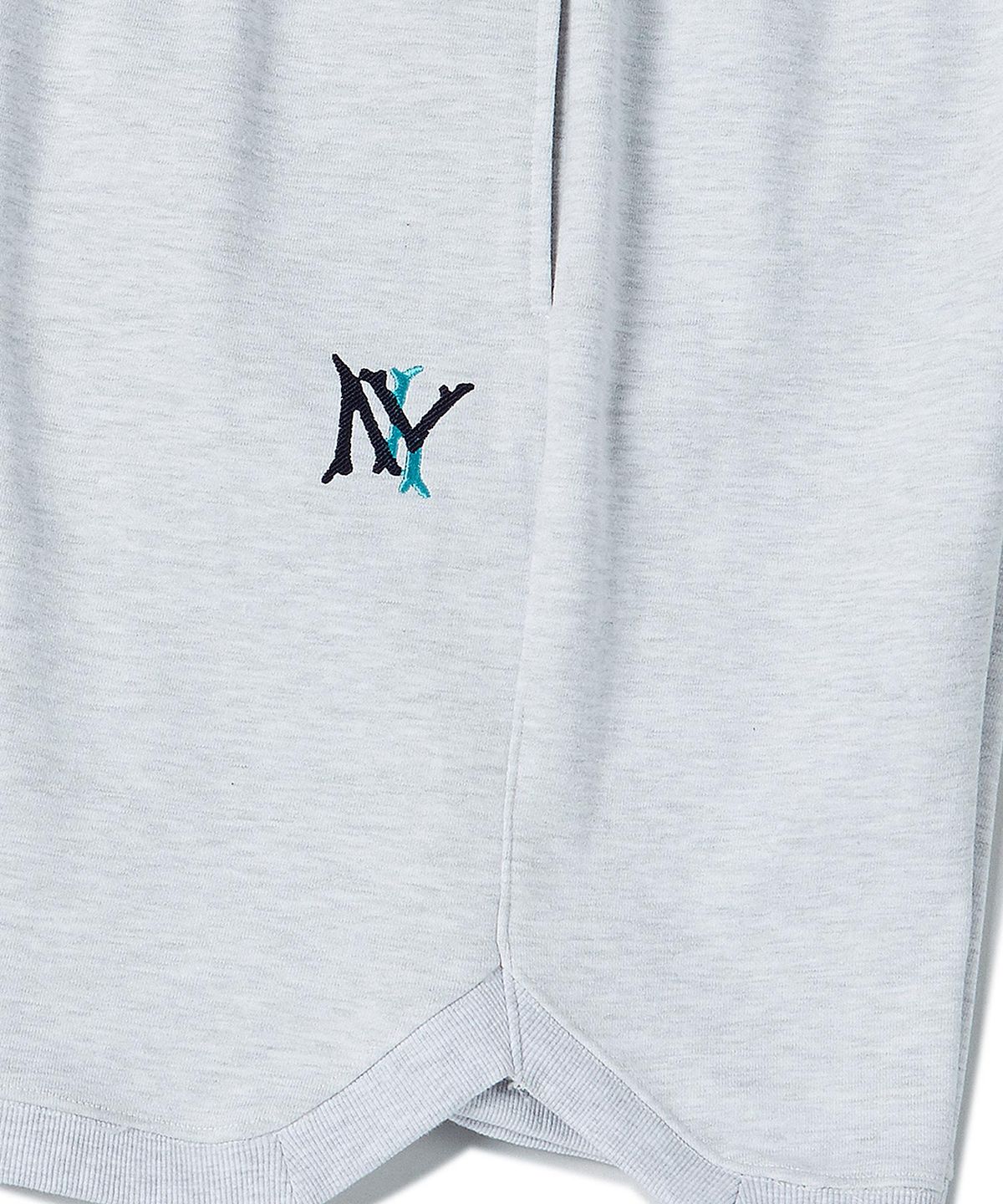 비욘드클로젯(BEYOND CLOSET) [COLLECTION LINE] 빈티지 NY 로고 헤비 웨이트 코튼 반바지 그레이
