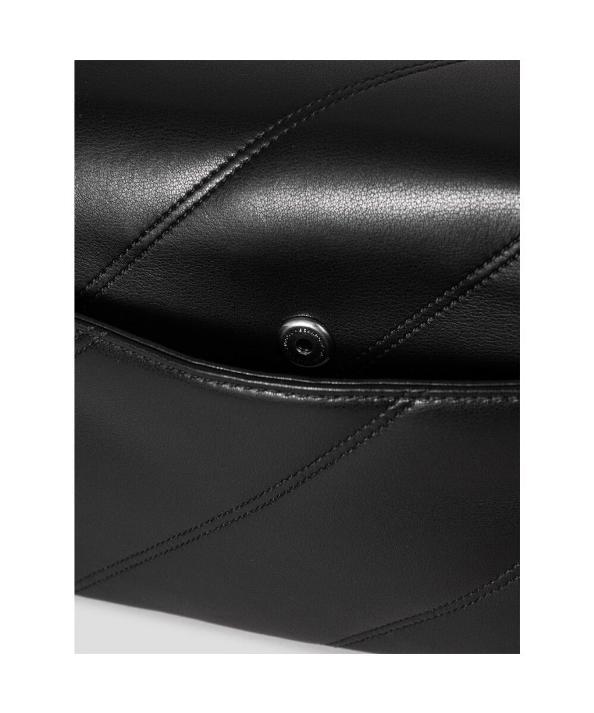 빈폴 액세서리(BEANPOLE ACCESSORY) 노라 미디엄 체인 숄더백 - 블랙
