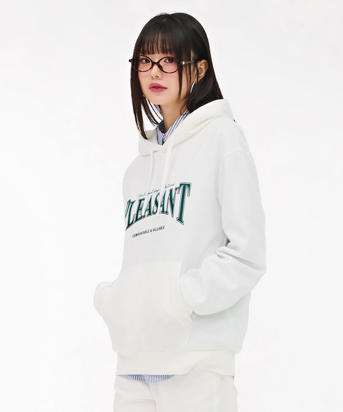 체이스컬트(CHASECULT) 공용 에센셜 로고 후드 티셔츠-화이트