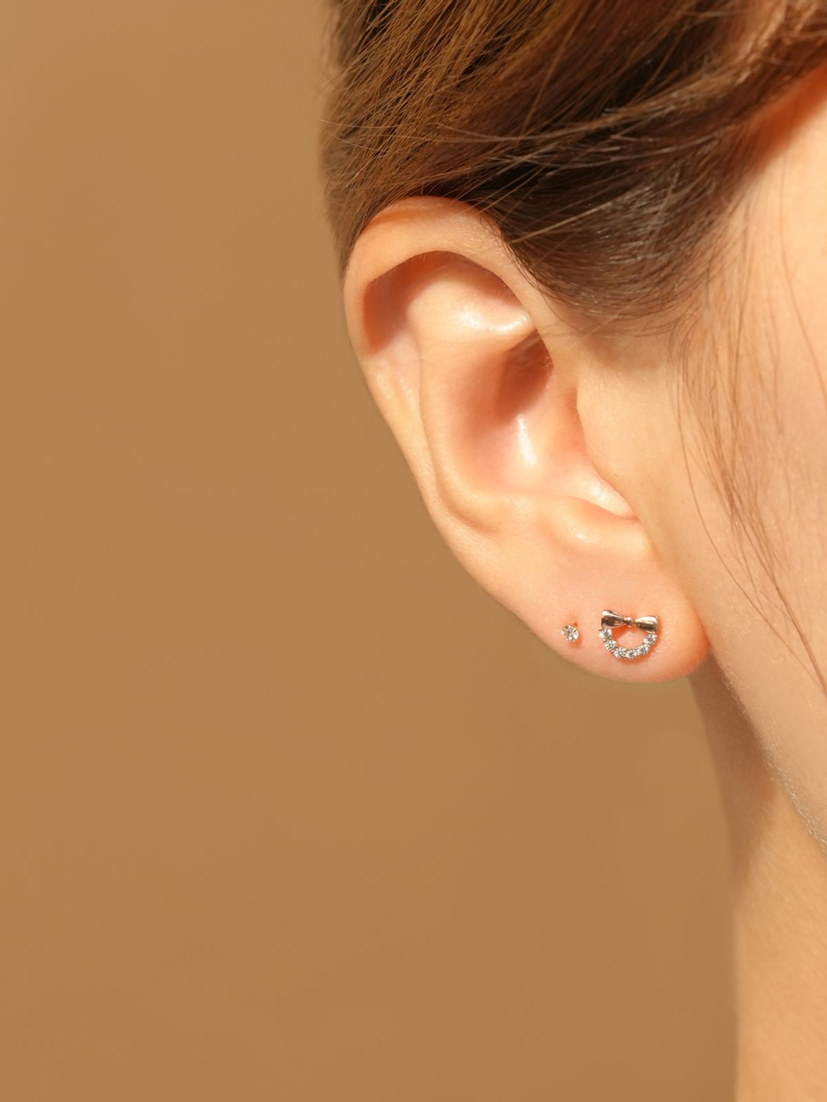 미니멀피어싱(MINIMALPIERCING) 14K 리본 하프 스피어 피어싱 귀걸이