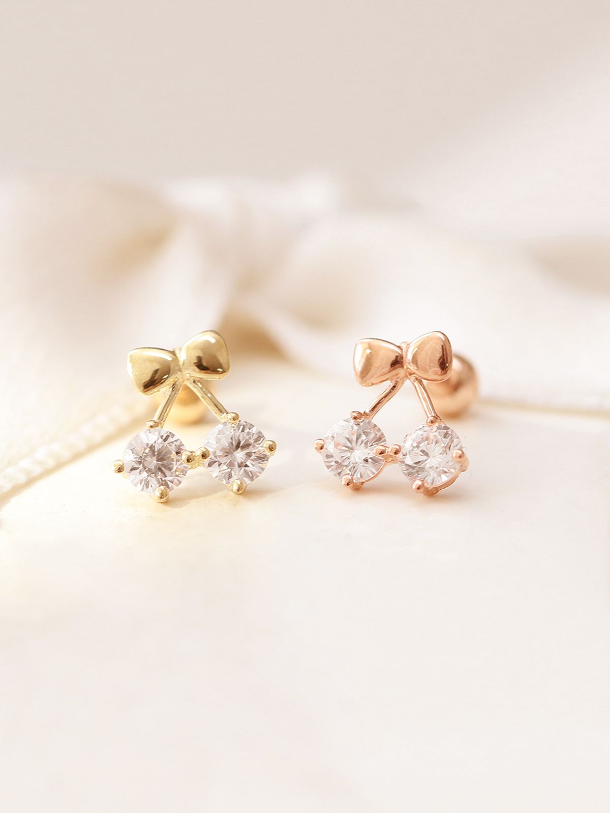 미니멀피어싱(MINIMALPIERCING) 14K 리본 앵두 피어싱 귀걸이