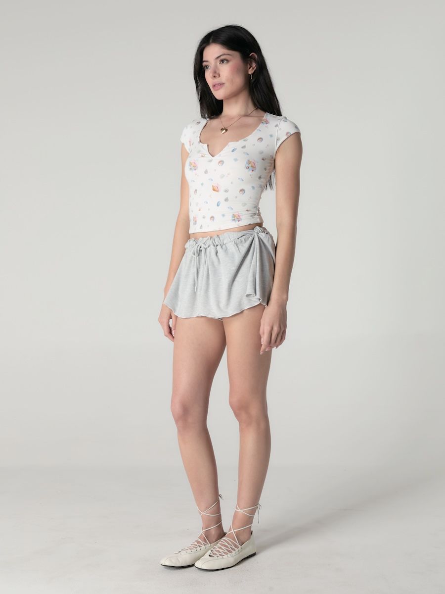 トップス GLOWNY SLEEK SLIT TEE (IVORY SHELL) MUSINSA公式 | GLOWNY SLEEK SLIT TEE (IVORY SHELL)