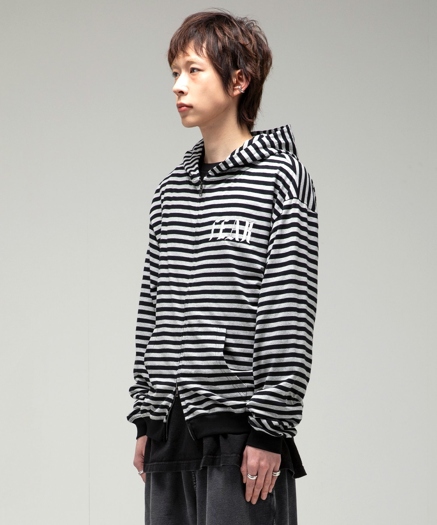 MUSINSA | GLACK GHD034 Pier Stripe Zip-Up Hoodie (BLACK)