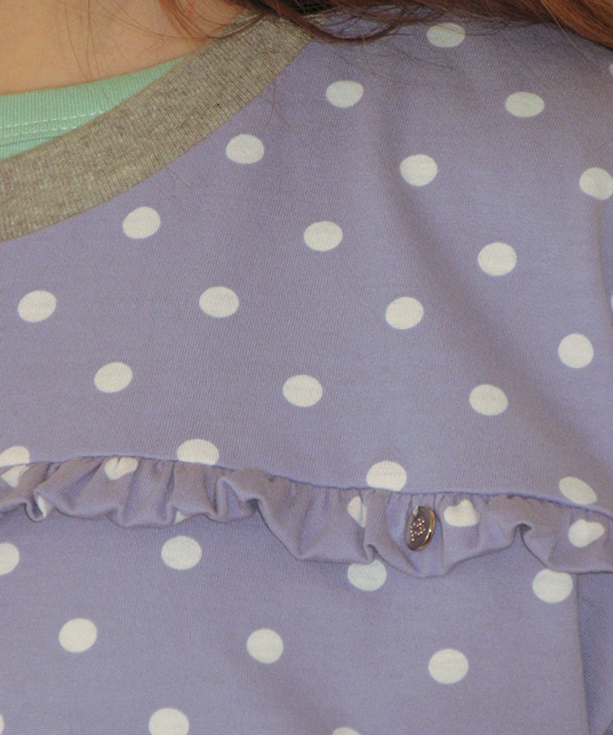 론론(RONRON) PENDANT LINE FRILL BASIC FIT T SHIRT SOFT BLUE DOT