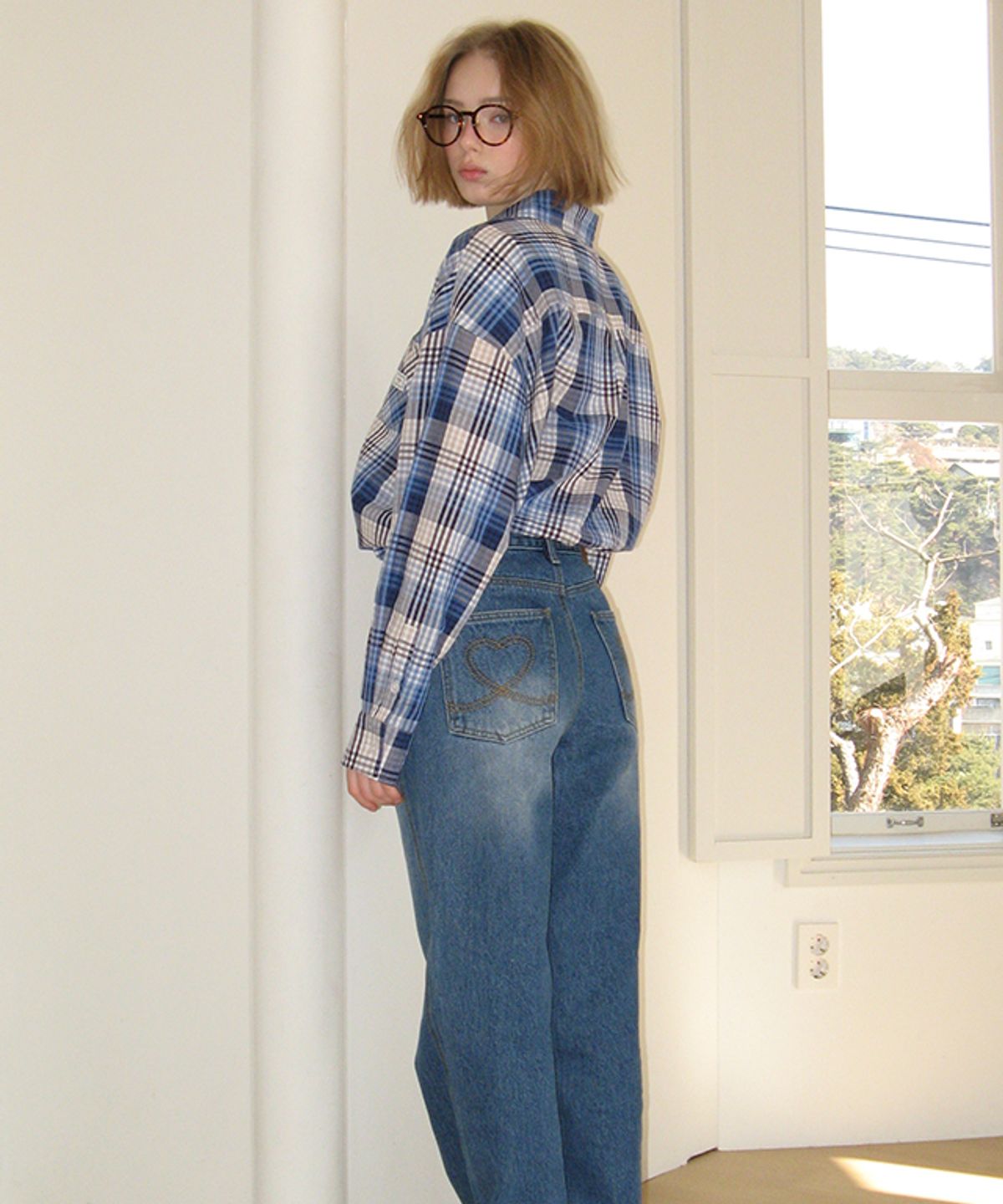 론론(RONRON) CHECK STITCH HEART POCKET OVER FIT SHIRT BLUE
