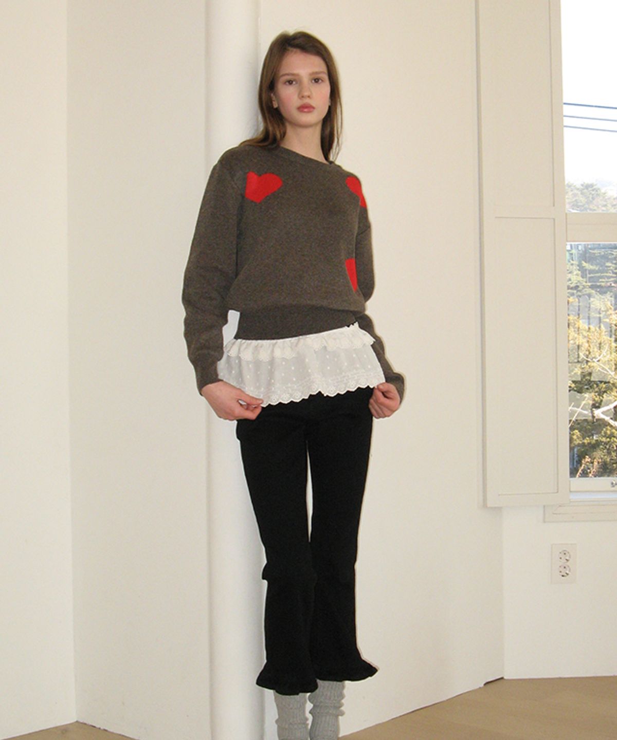 론론(RONRON) 3 HEART JACQUARD PULLOVER KNIT BROWN