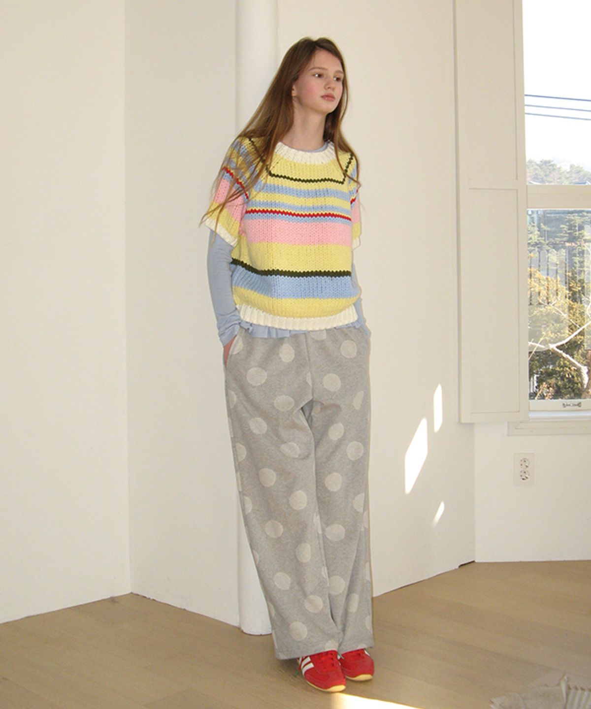 론론(RONRON) BIG DOT SWEAT JOGGER PANTS GREY
