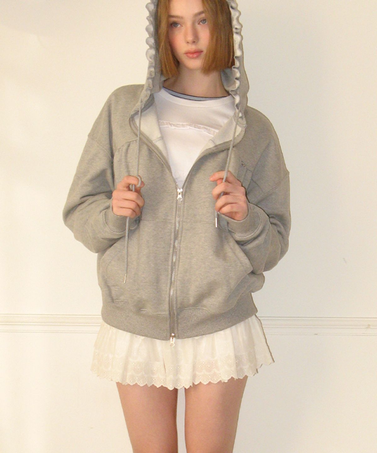 론론(RONRON) SMOCKED LACE CANCAN RUFFLE PANTSKIRT WHITE
