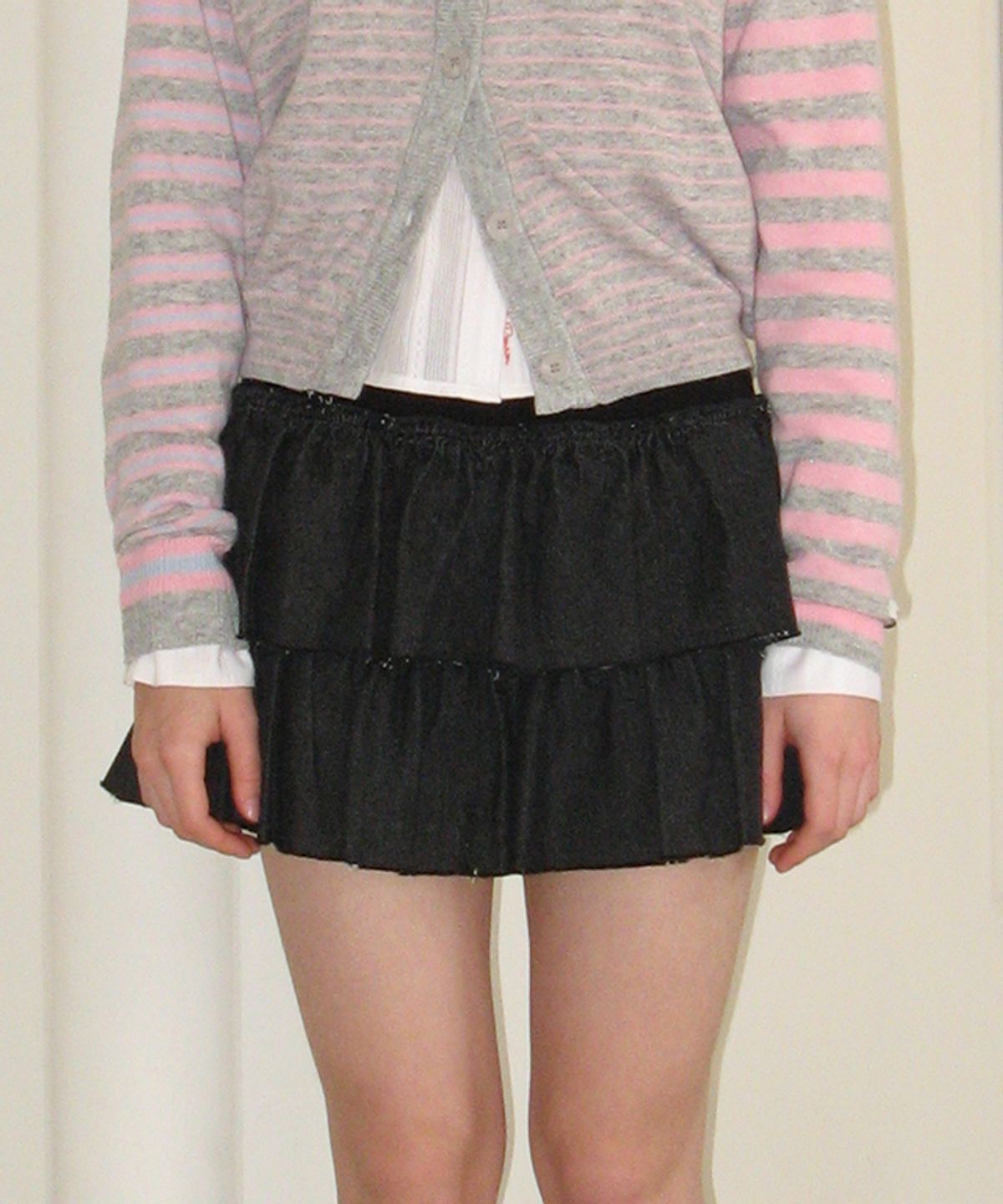 론론(RONRON) CANCAN RUFFLE BANDING DENIM PANTSKIRT BLACK