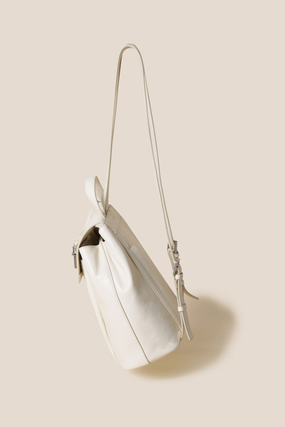 쿠론(COURONNE) Fermier Backpack 24_RCBBX25141IVD