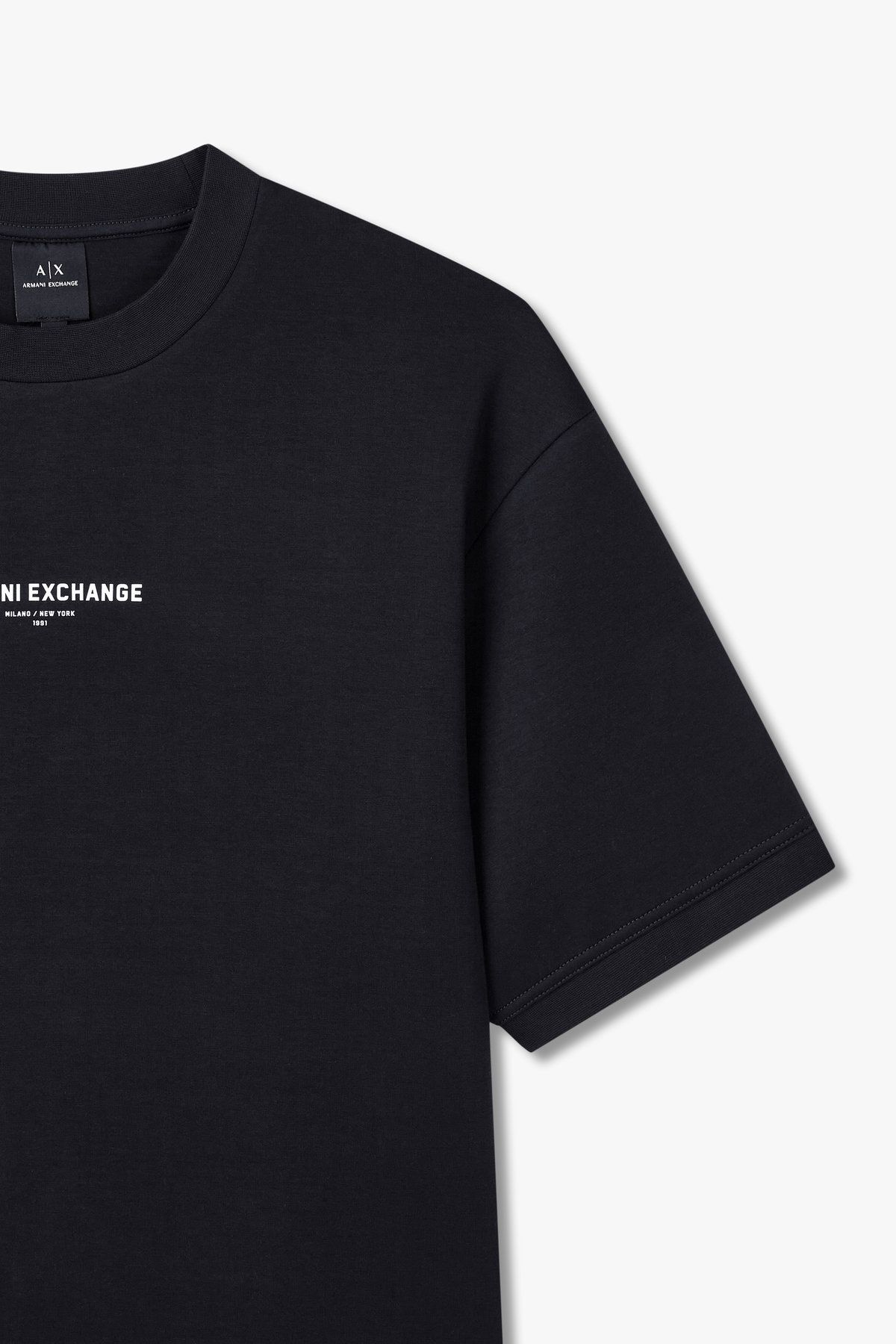 아르마니 익스체인지(ARMANI EXCHANGE) 남성 시보리 디테일 스트레치 티셔츠_다크 네이비 A415131014