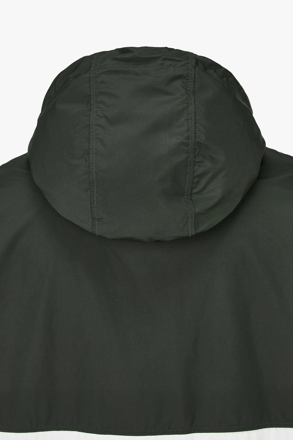 아르마니 익스체인지(ARMANI EXCHANGE) 남성 컬러 블록 디태처블 후드 자켓_다크 그린 A415110004