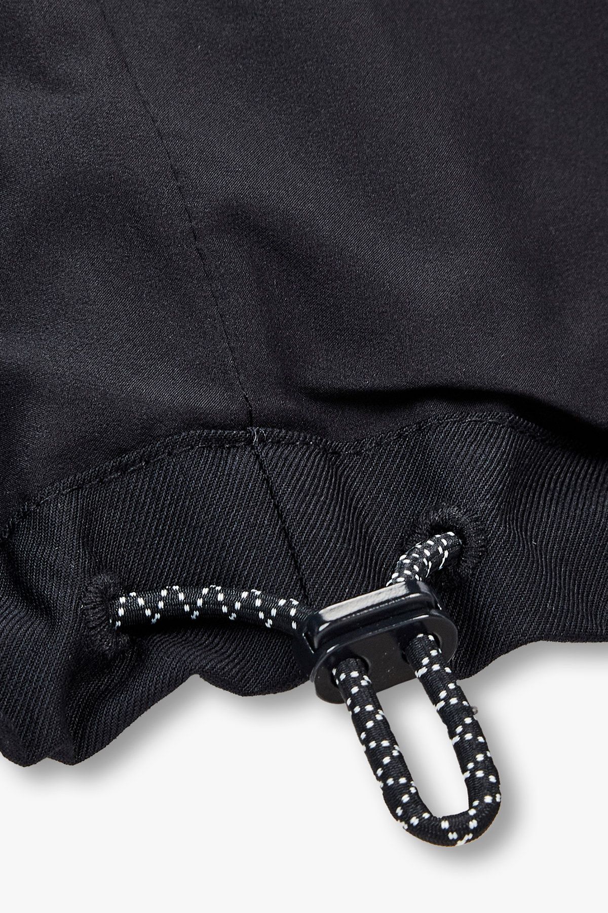 아르마니 익스체인지(ARMANI EXCHANGE) 남성 스트링 디테일 후드 자켓_다크 네이비 A415110003