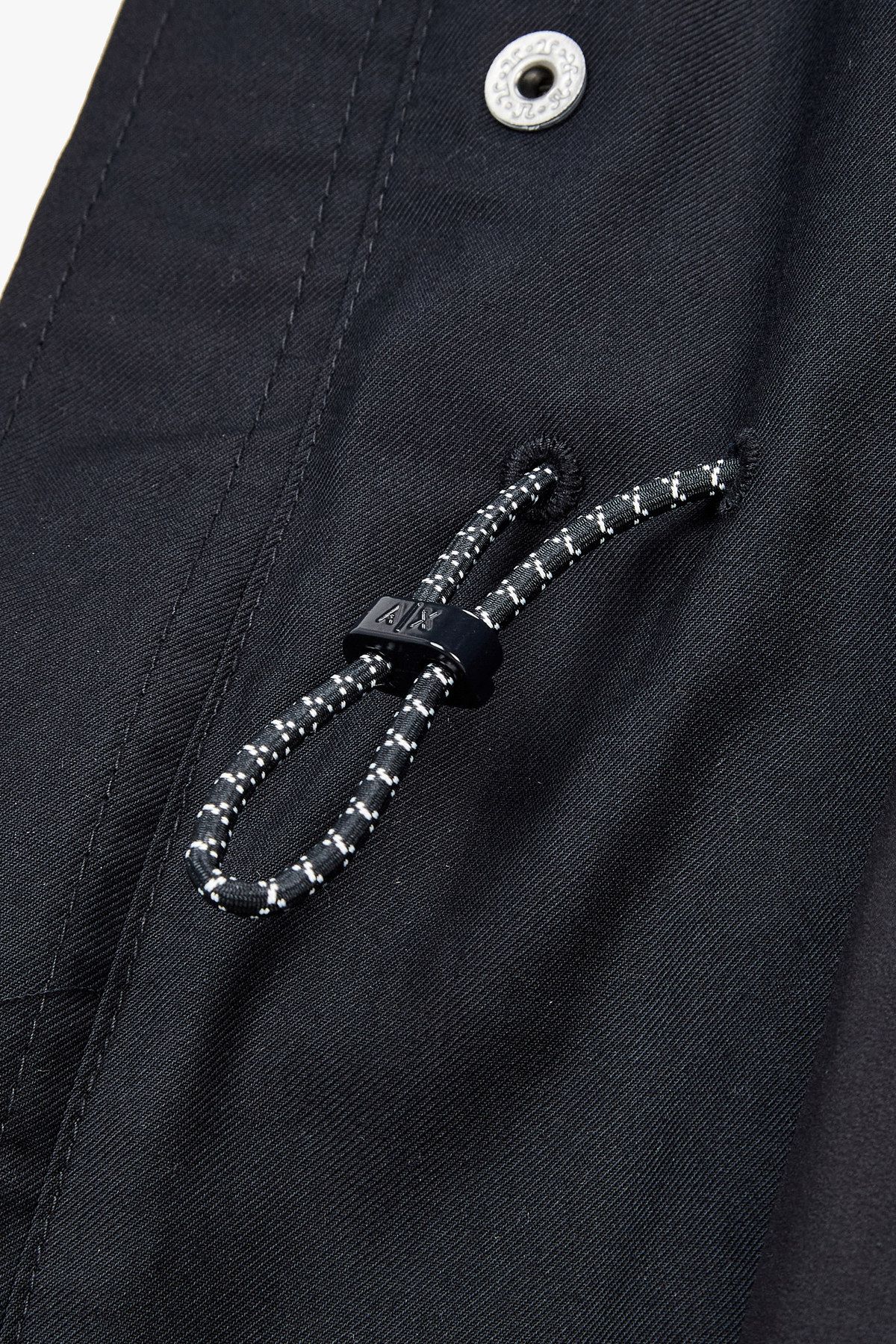 아르마니 익스체인지(ARMANI EXCHANGE) 남성 스트링 디테일 후드 자켓_다크 네이비 A415110003