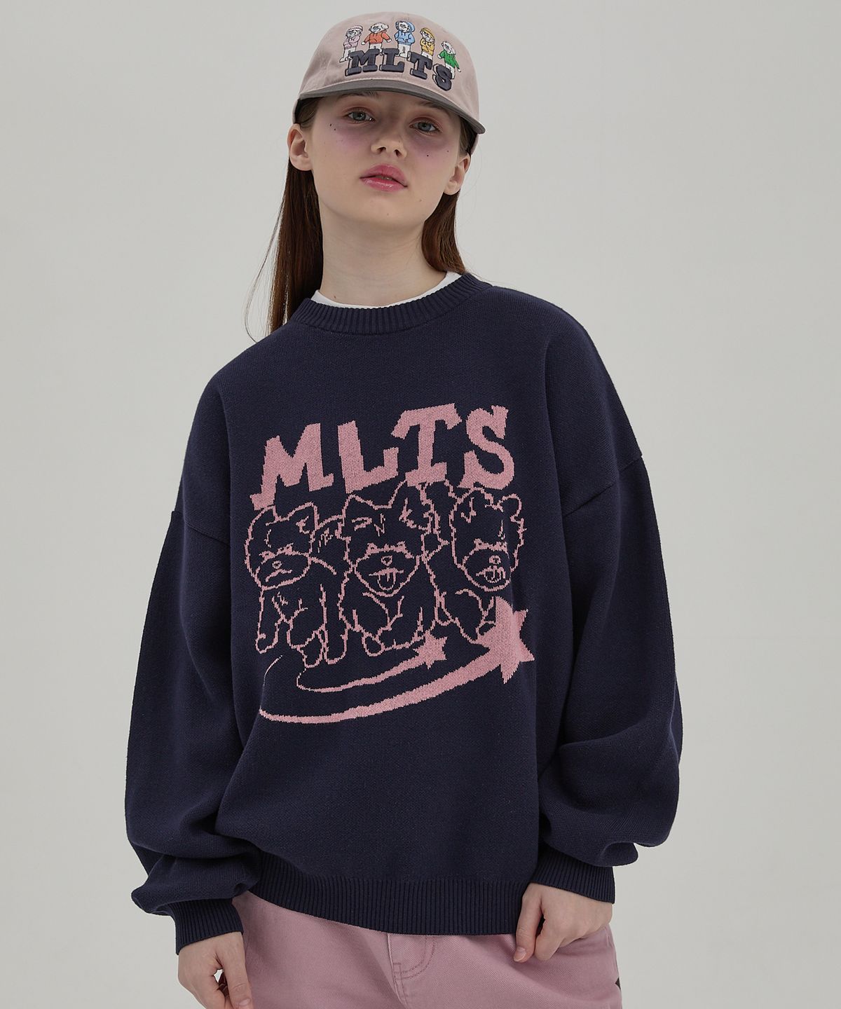 와이케이(WAIKEI) MLTS 라인 그래픽 니트 네이비