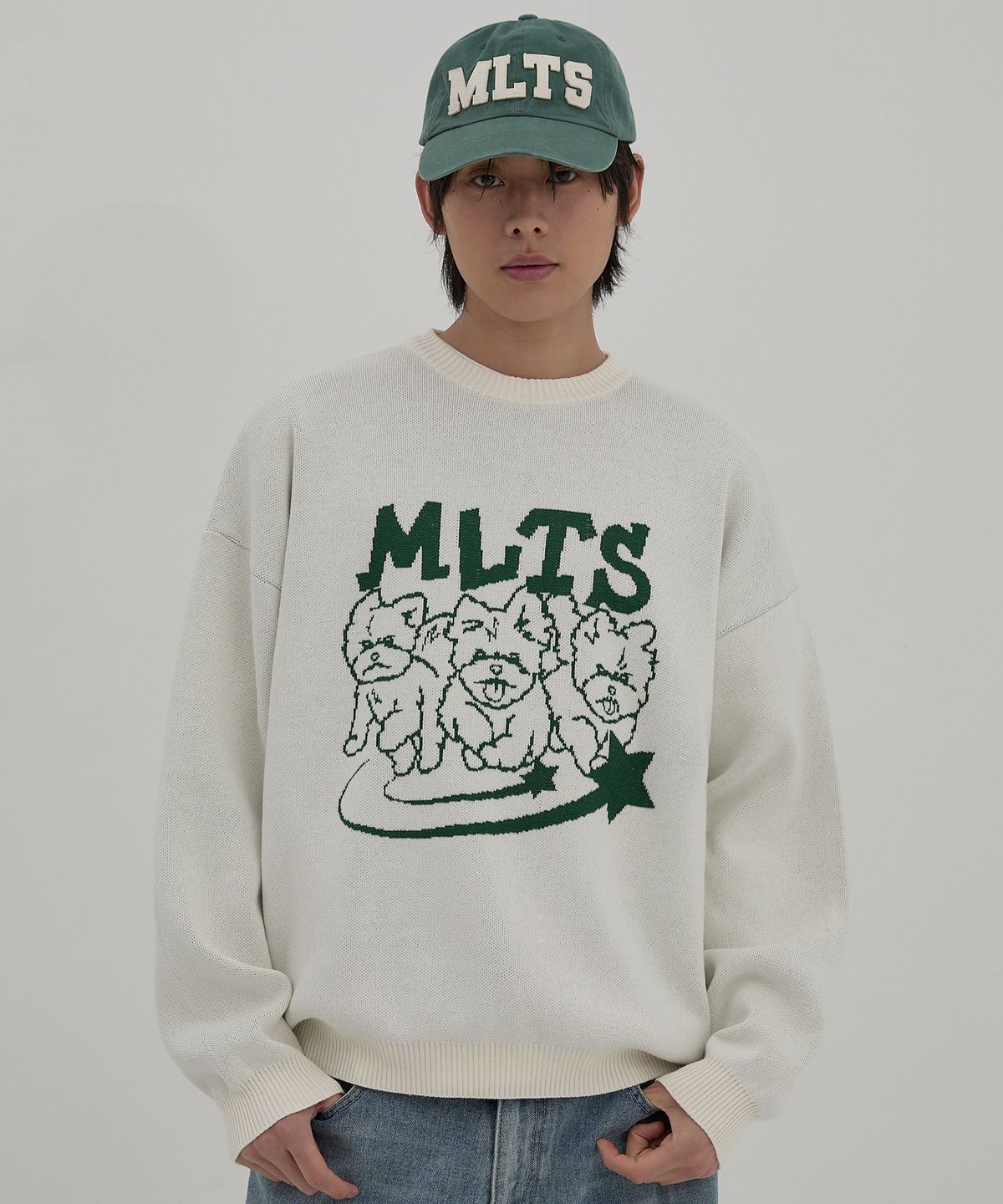 와이케이(WAIKEI) MLTS 라인 그래픽 니트 아이보리