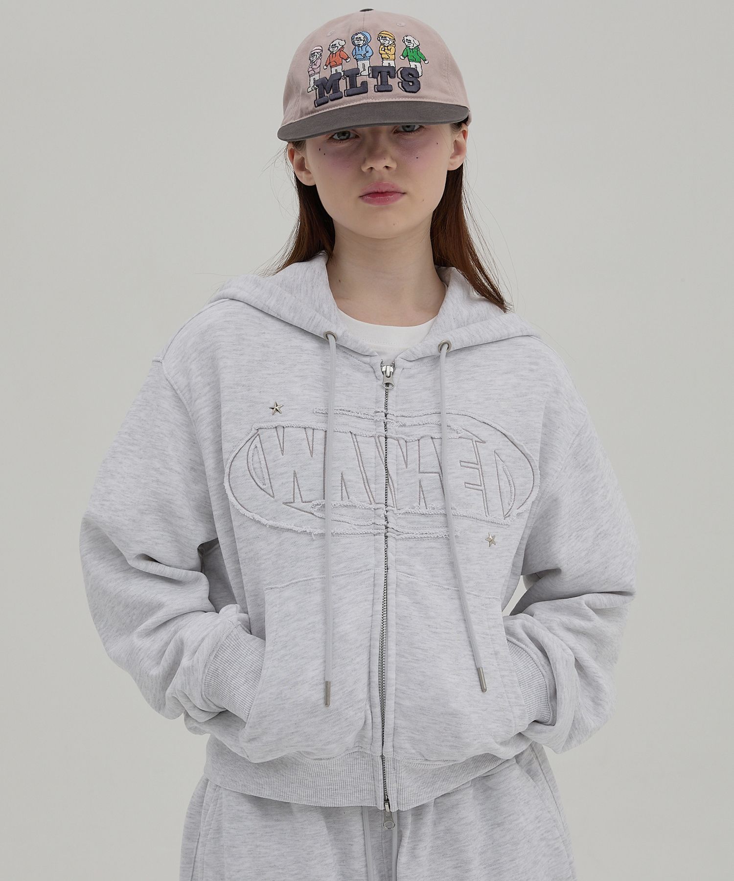 ★WAIKEI★CHECK APPLIQUE HOODED SWEATSHIRTS MUSINSA | WAI KEI Logo Applique Hooded Zip-Up Grey
