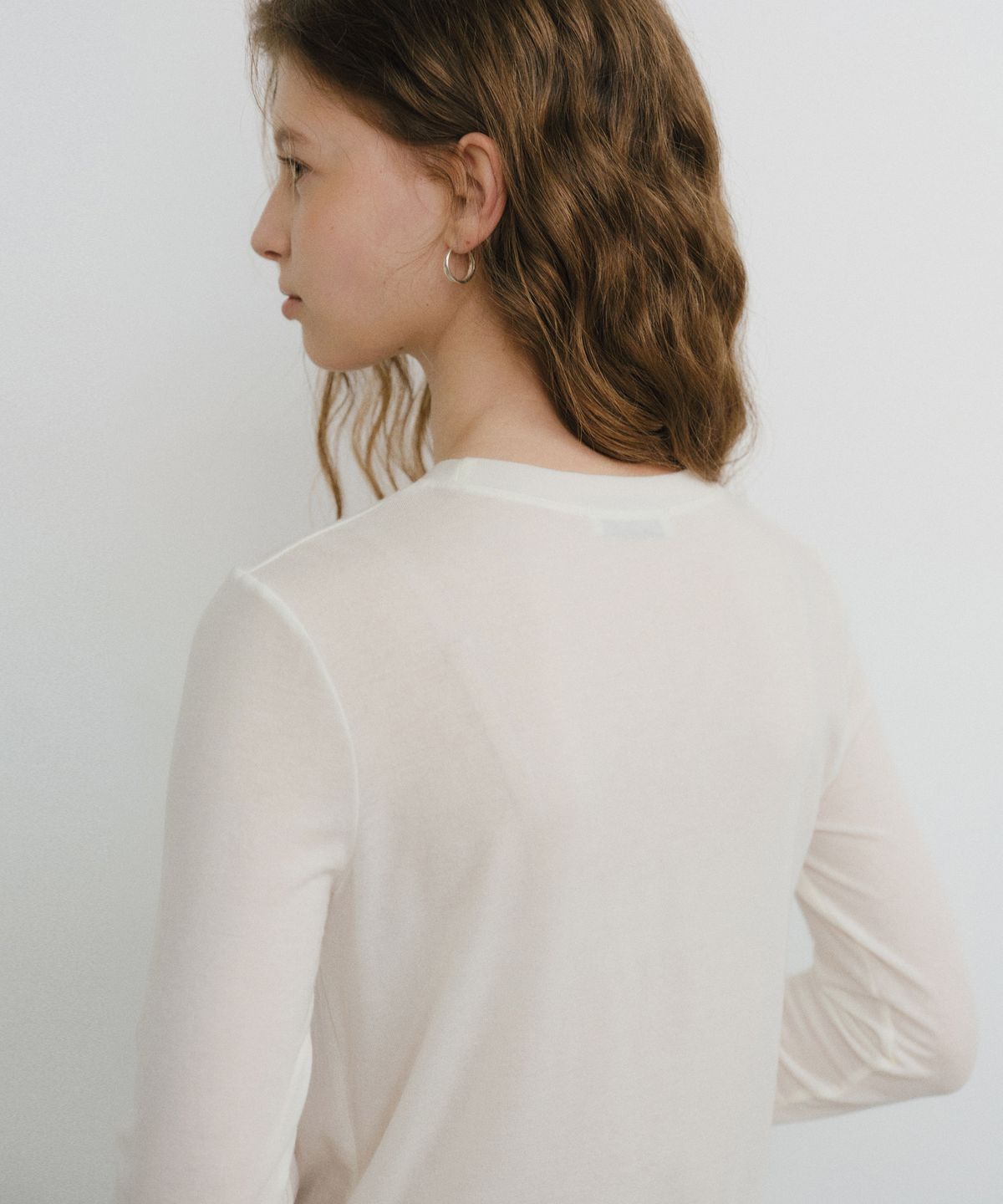 유라고(URAGO) Layered tencel t-shirt