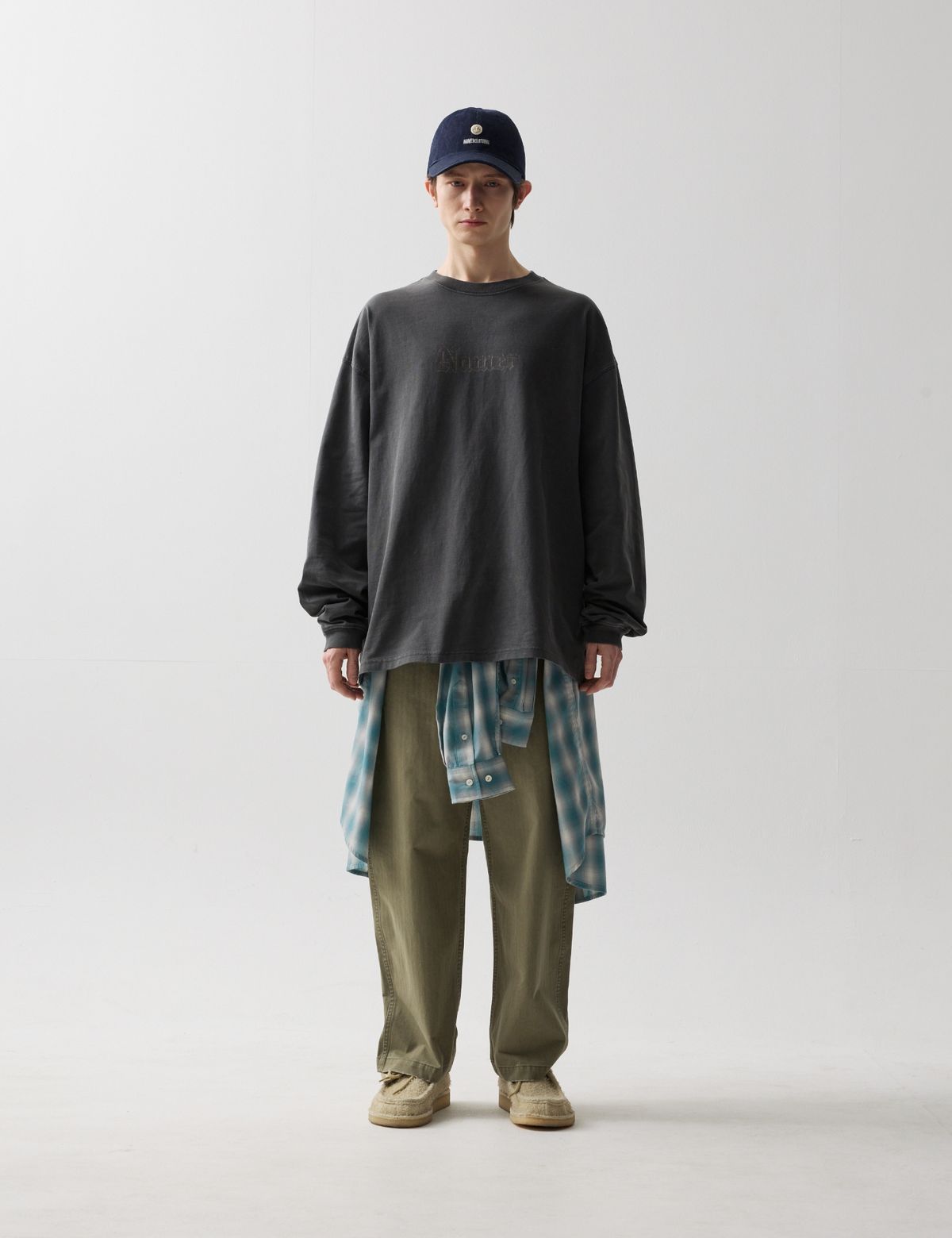 네이머클로딩(NAMERCLOTHING) OLD ENGLISH L/S T-SHIRT CHARCOAL