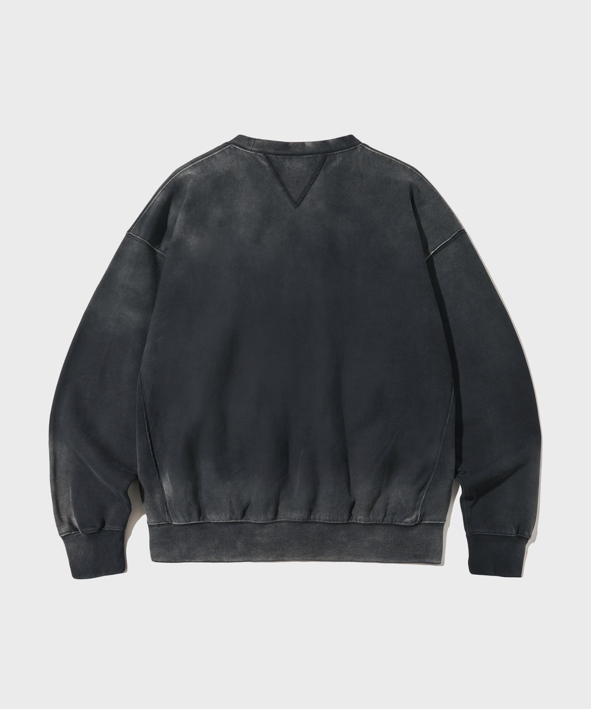 아웃스탠딩(OUTSTANDING) FADE WASHING SWEAT_BLACK